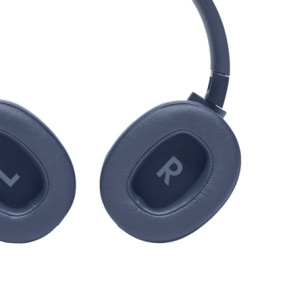 JBL Wireless Over-Ear Headphones in Blue