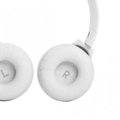 JBL Wireless On-Ear Headphones in White